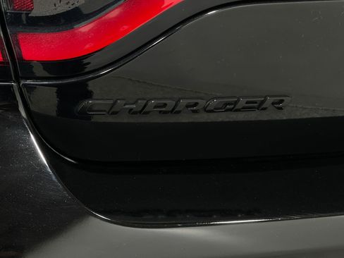 Used 2019 Dodge Charger Scat Pack w/ Daytona Edition Group RWD image 38