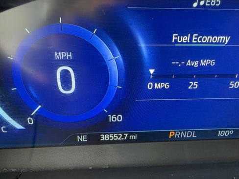 Certified 2022 Ford Escape SEL w/ Technology Package FWD image 16