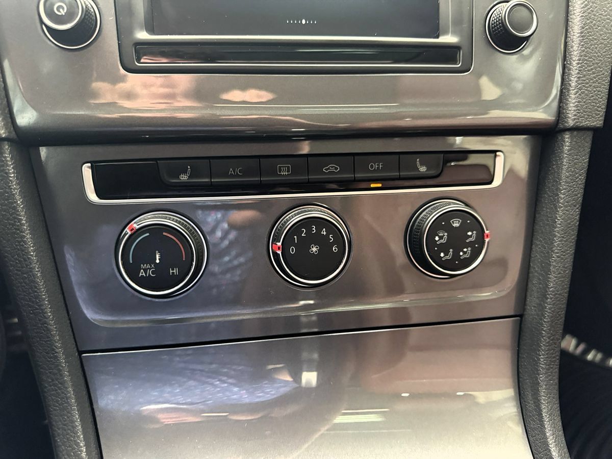 Used 2017 Volkswagen Golf Alltrack SE AWD/4WD image 31