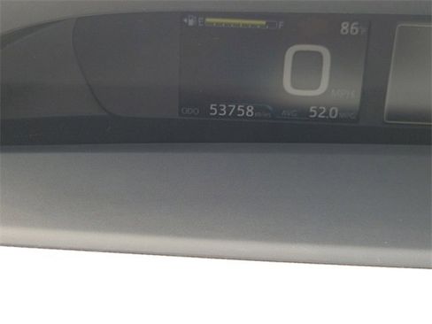 Used 2019 Toyota Prius LE image 18