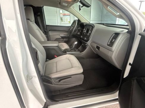 Used 2022 GMC Canyon Elevation Standard w/ Trailering Package AWD/4WD image 9