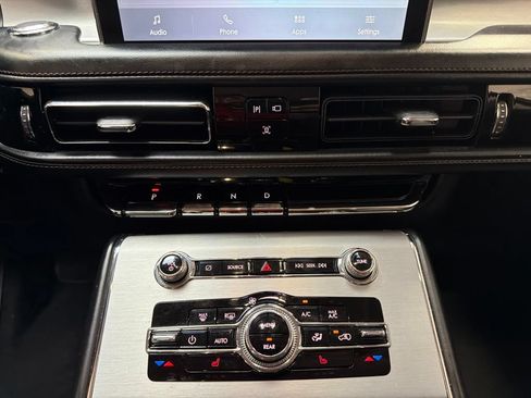 Used 2022 Lincoln Aviator 2WD image 22
