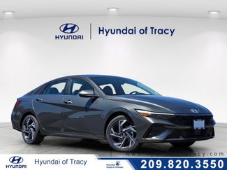 New 2026 Hyundai Elantra Limited FWD 360° Tour