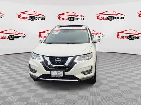 Used 2019 Nissan Rogue SL w/ Premium Package AWD/4WD image 3