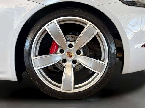 Used 2025 Porsche 718 Boxster S image 17