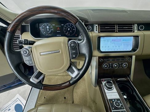 Used 2017 Land Rover Range Rover HSE AWD/4WD image 12