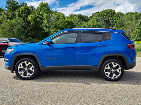 Used 2020 Jeep Compass Limited AWD/4WD image 2