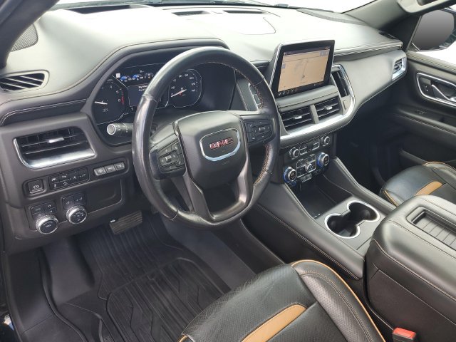 Used 2021 GMC Yukon AT4 w/ AT4 Premium Package AWD/4WD image 10