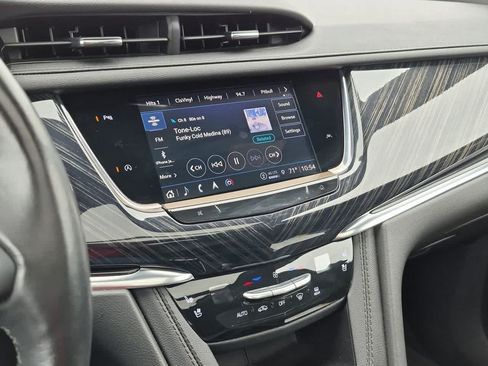 Used 2024 Cadillac XT6 Premium Luxury AWD/4WD image 29
