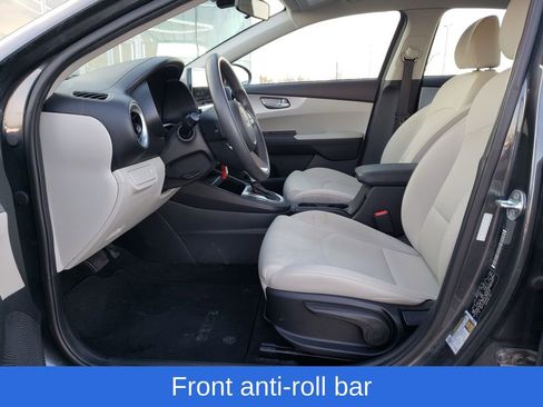 Used 2022 Kia Forte LXS image 15