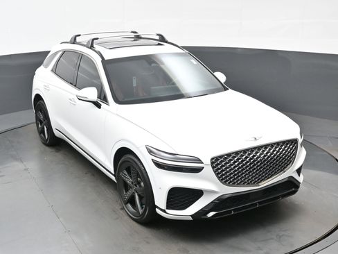 Certified 2023 Genesis GV70 2.5T w/ Sport Prestige Package image 51