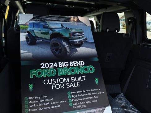 Used 2024 Ford Bronco Big Bend image 14