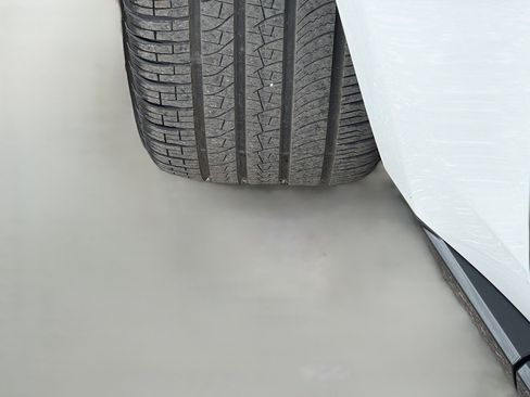 New 2026 Land Rover Range Rover SE image 43