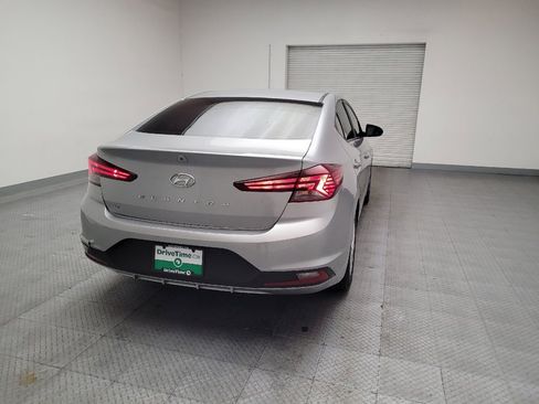 Used 2020 Hyundai Elantra SE image 7