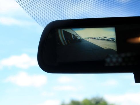 Used 2023 GMC Savana 2500 w/ Driver Convenience Package image 21