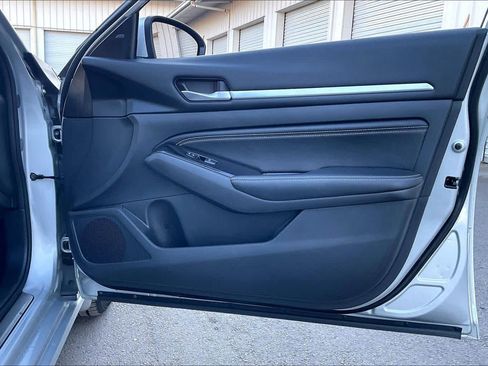 Used 2022 Nissan Altima 2.5 SL image 23