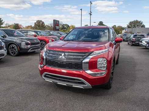 New 2025 Mitsubishi Outlander 4WD Plug-In Hybrid image 5