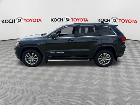 Used 2016 Jeep Grand Cherokee Laredo w/ Quick Order Package 23E AWD/4WD image 4