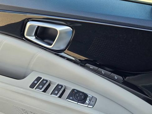 New 2026 Kia Carnival SX Prestige FWD image 18