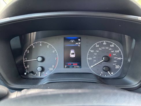 Used 2025 Toyota Corolla LE FWD image 39