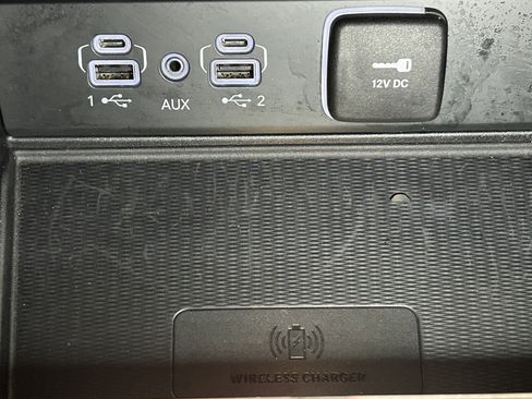 Certified 2025 Jeep Grand Cherokee Altitude image 28