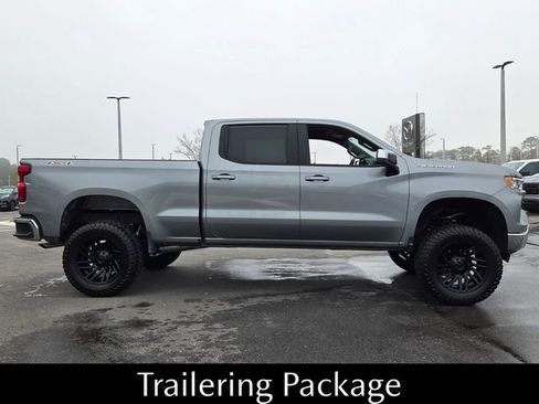 Used 2025 Chevrolet Silverado 1500 LT image 16