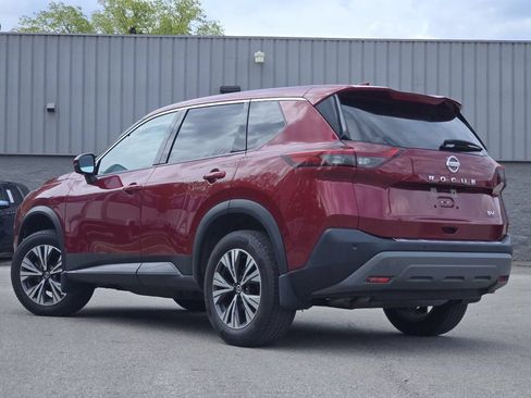 Used 2021 Nissan Rogue SV FWD image 13