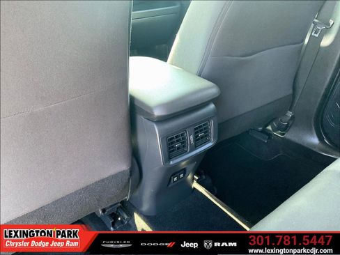 Used 2021 Toyota RAV4 XLE w/ Convenience Package AWD/4WD image 10