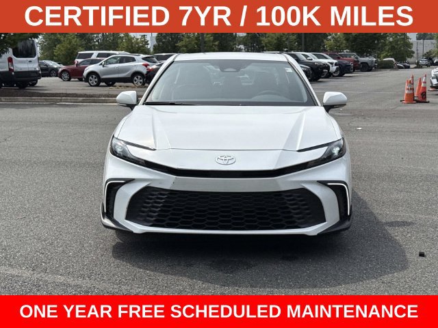 Used 2025 Toyota Camry SE FWD image 6