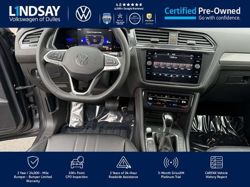 Certified 2022 Volkswagen Tiguan SE image 10