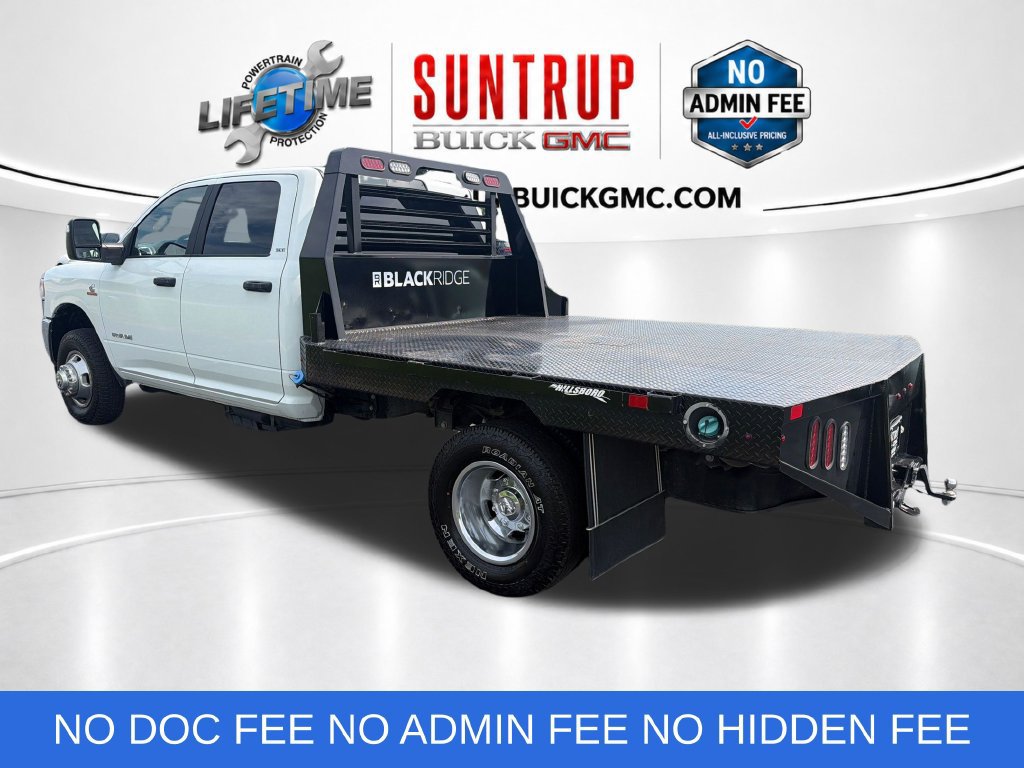 Used 2024 RAM 3500 SLT w/ Quick Order Package 2YG SLT AWD/4WD image 3