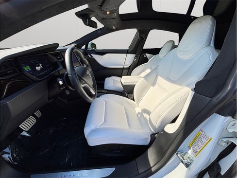Used 2019 Tesla Model S Performance image 2