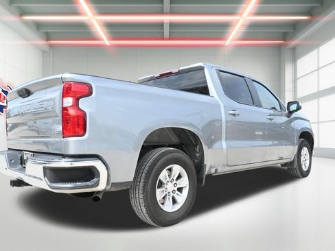 Used 2025 Chevrolet Silverado 1500 LT RWD image 3