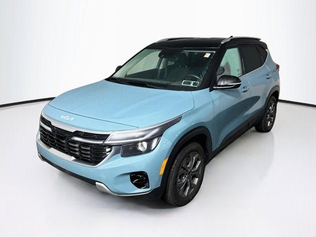 Certified 2024 Kia Seltos S AWD/4WD image 1
