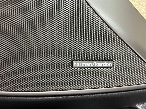 Used 2023 BMW M340i w/ Premium Package image 20