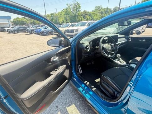 Used 2023 Kia Forte GT-Line FWD image 14