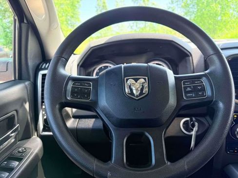 Used 2019 RAM 1500 Classic SLT w/ Protection Group AWD/4WD image 19