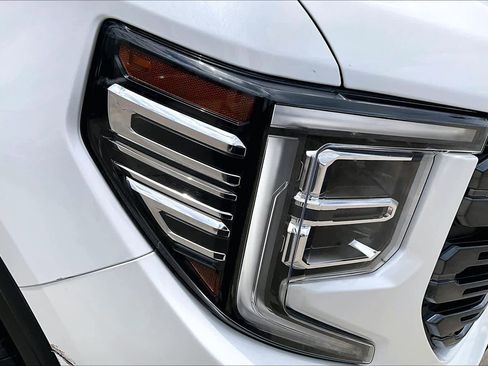 Used 2023 GMC Sierra 1500 Denali Ultimate AWD/4WD image 28