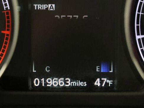 Used 2025 Mitsubishi Outlander Sport AWD image 18