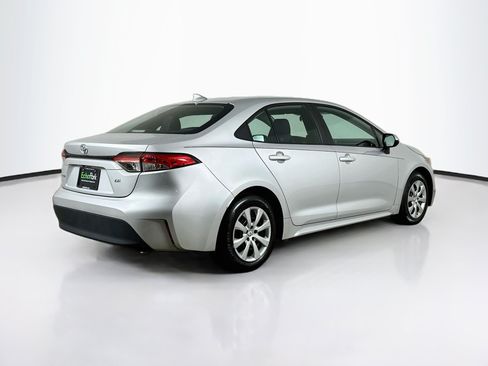 Used 2023 Toyota Corolla LE FWD image 9