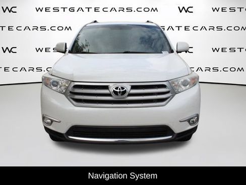 Used 2013 Toyota Highlander Limited AWD/4WD image 2