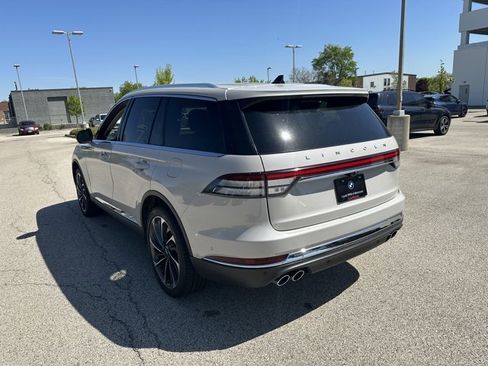 Used 2023 Lincoln Aviator Reserve w/ Equipment Group 201A AWD/4WD image 7