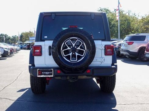 Used 2024 Jeep Wrangler Unlimited Rubicon image 7