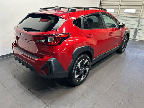 Used 2024 Subaru Crosstrek 2.5i Limited w/ Popular Package #3A AWD/4WD image 3
