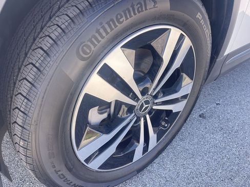 Used 2024 Mercedes-Benz GLA 250 4MATIC image 10