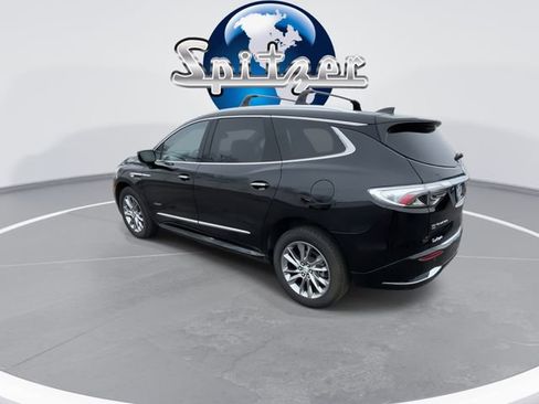 Used 2024 Buick Enclave Avenir w/ Avenir Technology Package image 7