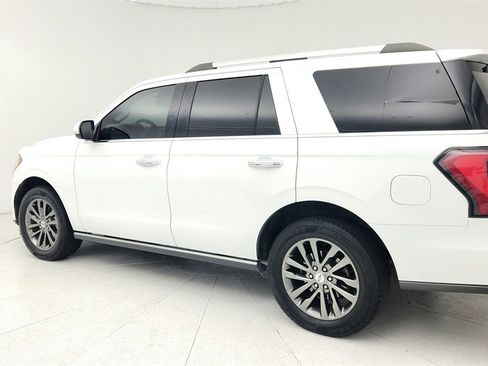 Used 2020 Ford Expedition Limited image 4