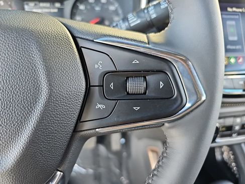 Used 2023 Chevrolet TrailBlazer ACTIV w/ Convenience Package FWD image 12