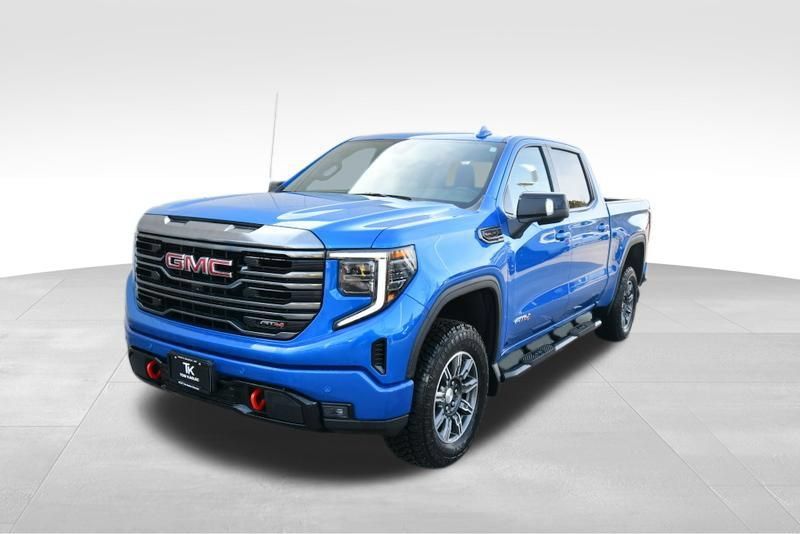 Used 2024 GMC Sierra 1500 AT4 w/ AT4 Preferred Package AWD/4WD image 2