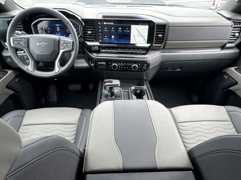 New 2026 Chevrolet Silverado 1500 ZR2 image 12